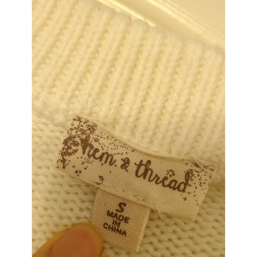 Hem & Thread White Cream Eyelet Heart Cardigan Cropped Feminine Romantic Small - Picture 4 of 6